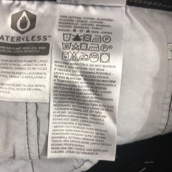 Levi’s 501 Original Cutoff Button Fly Shorts Black 32 NWT - Picture 12 of 14